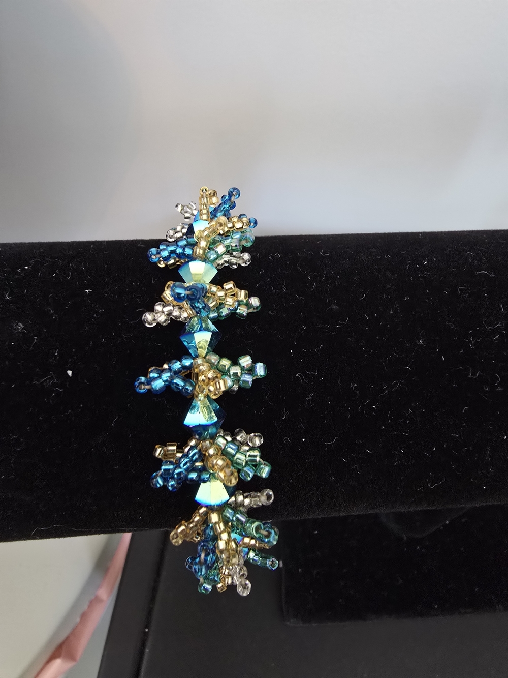 Beaded Blue & Gold Cluster Bracelet